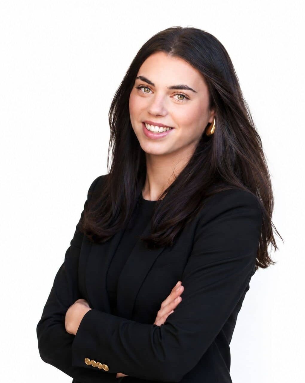 Veronique Schütz — Service Coördinator